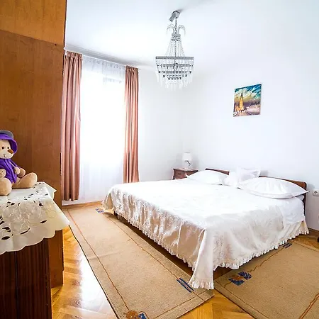 Shell Appartement Split